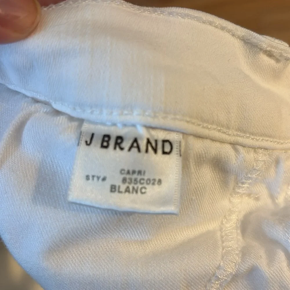 J BRAND capri white pants - Picture 4 of 5